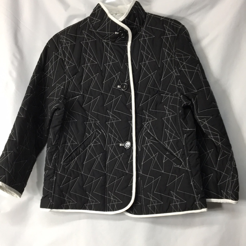 Platinum Women’s Reversible Coat Size SP Like-NEW Condition